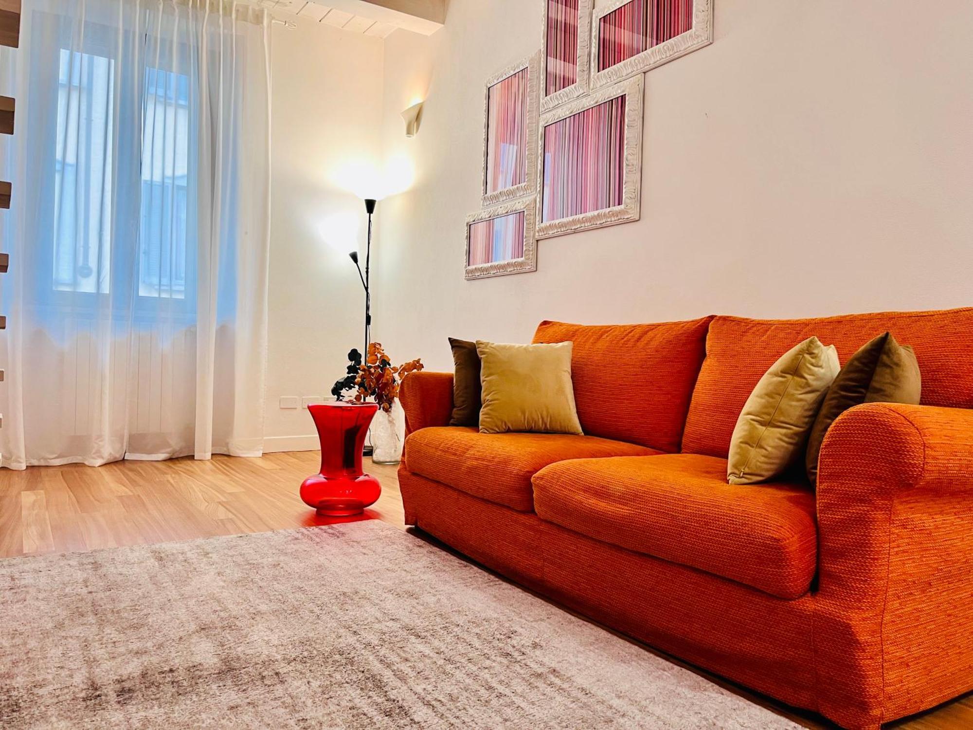 Riverside Loft Navigli - Spacious Two-Bedroom Apartment Milão Exterior foto